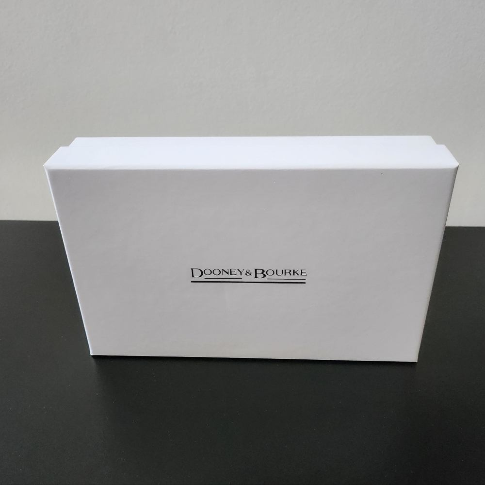Dooney L White Wallet Box - Picture 10 of 10
